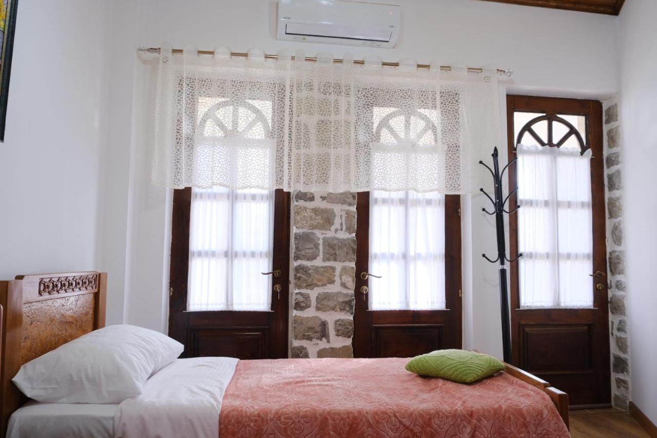 As E Vogel, As E Madhe Hotel Erseke Luaran gambar