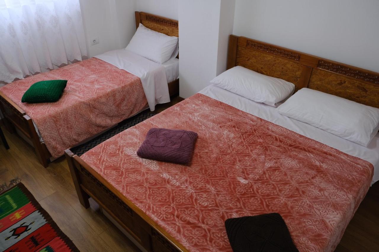 As E Vogel, As E Madhe Hotel Erseke Luaran gambar